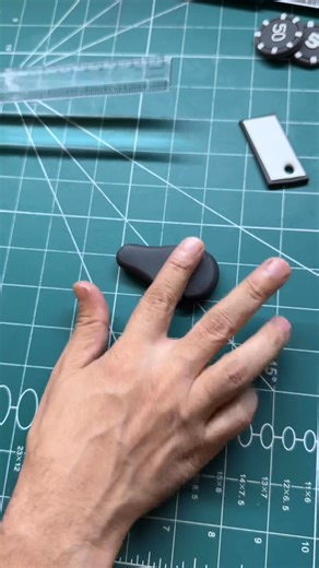 40K views · 738 reactions | How to make car key #fondantcake#cakedecoration | Lokesh Oli | Facebook