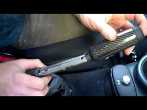 Remplacement de la poignée du frein à main