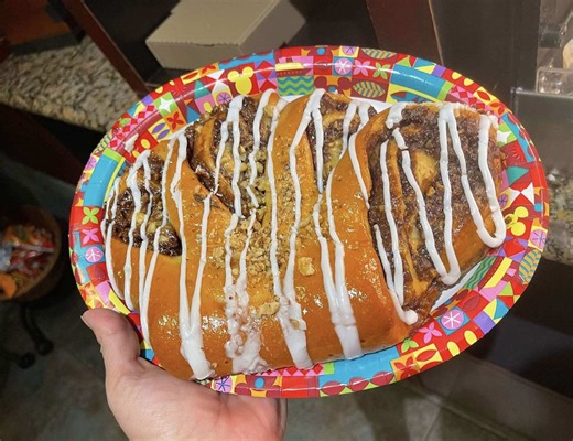 Don't Miss these Giant Bear Claws at the Wilderness Lodge | Chip and Company