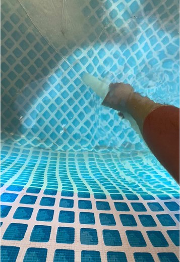 How to Clean an Intex Pool Without a Filter Cartridge