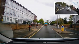 1.2K views · 28 reactions | This is footage of a real driving test. The learner unfortunately made 2 serious mistakes at roundabouts. #drivingtest #drivinglicence #drivinglesson #drivingtesttips #theorytest #theorytestnghero | Driving Test tips | Facebook