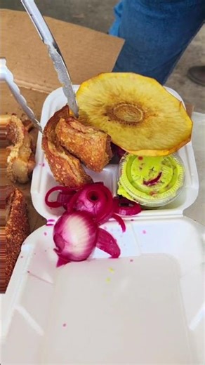 La Chicharronera HN en Zamora, Tocoa.