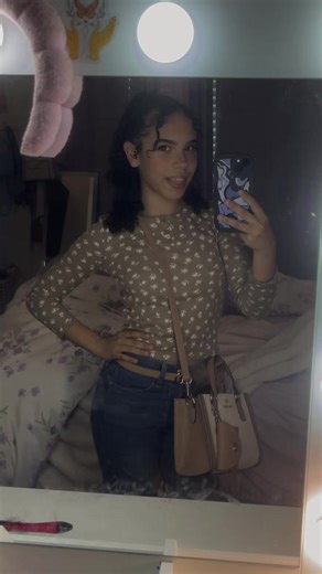 -Alaska!!😊🇧🇷 (@alaska_was_here67)’s videos with Yo Perreo Sola - Bad Bunny