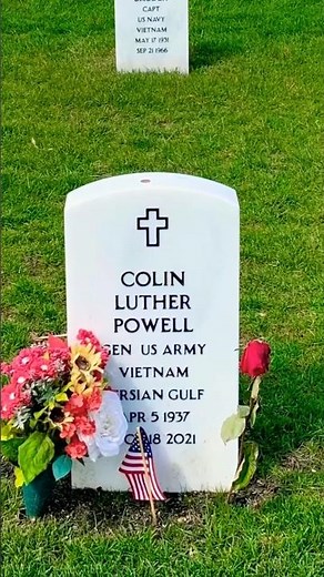 U.S. Army General Colin Powell