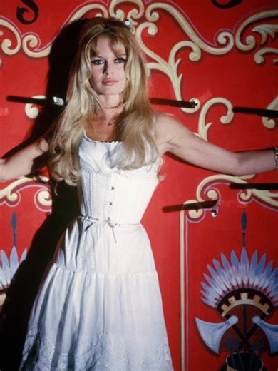 Brigitte Bardot defined the spirit of the 1960s with her effortless blend of sensuality, freedom, and rebellion. From tousled blonde hair and cat-eye makeup to off-shoulder tops and chic bikinis, she set trends that shaped an entire generation of style and culture. Bardot wasn’t just a film star—she became the ultimate symbol of French elegance and youthful liberation, inspiring icons and fashion houses worldwide. Her influence remains timeless, fueling today’s vintage revival and viral fashion