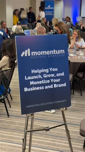 🎬 Day 3 at Momentum 2025! From storytelling and publishing to AI and acceleration… today was all about turning inspiration into action. ✨ We kicked off with firmer Walt Disney Imagineer Jason Surrell sharing creative lessons from a lifetime in themed entertainment. 📚 Then @yapwithlauren from @luludotcom showed us how to turn our expertise into a book (and thanks again to Lulu for sponsoring Momentum!). 💬 Our panel (@jeffsieh @paul.gowder and @canadianfawkes) dove deep into what it really take