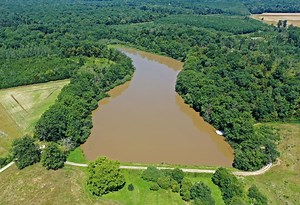 Carp fishing in France at Brie with Angling Lines