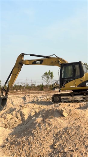 Perfect Excavator Loading 🔊 Real Machine Sound