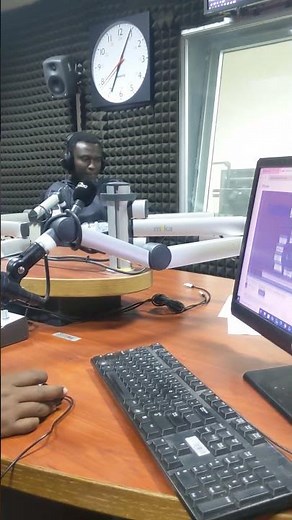 Anick MURI STUDIO YA RBA MU:Urubuga rw'imikino.Abaha indirimbo ya APR na Rayon.December 6, 2025