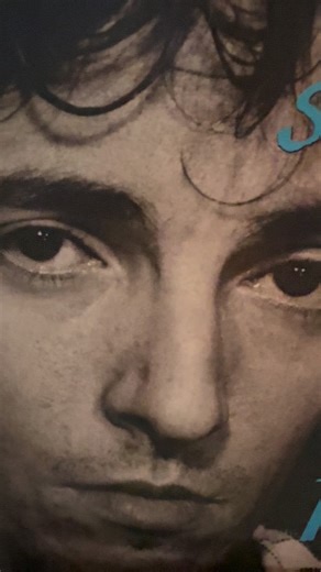 Springsteen's first Top 10 hit showcased his ability to craft hit pop songs, not just sell out concerts and albums. Born To Run, released five years prior, was a huge success but lacked a hit single. This song's narrative explores a man's conflicting desires for adventure and a stable family life. Like many of Springsteen's works, it delves into the theme of escapism, with the main character ultimately deciding he doesn't want to be alone. . #brucespringsteen #hungryheart #nostalgia #vlmtl #thev