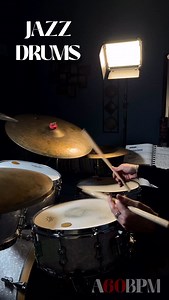 43K views · 513 reactions | En este ejercicio la tarola cae en el 2 de cada compás lo que es un poco más parecido a un backbeat normal, te servirá para estar más cómodo con la mano derecha también  #drums #jazz #drummer #jazzdrums #drumstagram #drummersofinstagram #drummerdotcom #drumworld #drumset | Alan Missael | Facebook