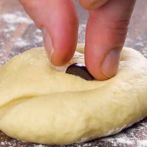 176K views · 169 reactions | Liven up the buffet at your next party with some fantastically fun ideas!    Full instructions in the description: https://bit.ly/2u51JJt | Hefty.co | Facebook