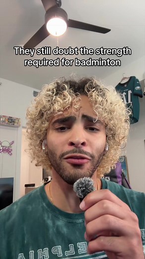 When will they learn VC: @Weightlifting Clips #yvngcantaloupe | badminton training