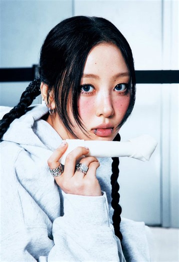 my queen of dancing #fyp #loona #yves #soap #pinkpantheress