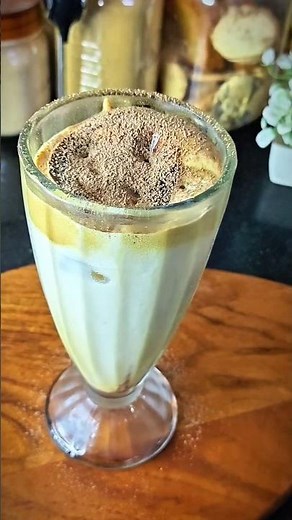 This Cold Coffee is TOO GOOD! Ready in 2 Minutes 😋☕#coldcoffee
