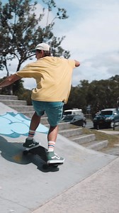 7.4K views · 90 reactions | Ready to catch some waves on the streets? 酪 The Penny Surfskate gives you the same rush as surfing, even when you can't hit the waves ‍♂️‍♀️ ⁠ ⁠ Experience the ultimate surf-like ride with the Penny Surfskate  | Penny Skateboards | Facebook