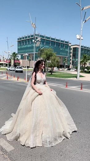 Romantic Urban Wedding Scene with Stunning Bride