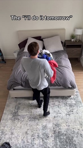 Different ways people jump on a bed #fyp #foryou #foryoupage #viral #fypシ #facts #trending #funny #comedy #xyzbca #true #4u