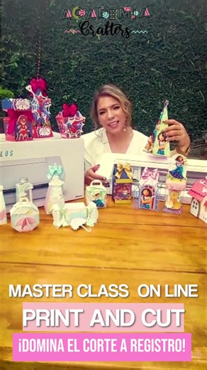 Este viernes 13 pierde el miedo al corte a registro con mi masterclass de (Print & Cut) 🔥 Si tu Cameo no lee marcas o corta desfasado, aquí lo solucionamos 😮‍💨 ✅ Etiquetas adhesivas ✅ Cajas impresas ✅ PDF para imprimir y regresar a cortar y mucho más. 👉 Ve al link de mi perfil o bien envíame un DM #silhouettecameo #cursocameo #printandcutcameo
