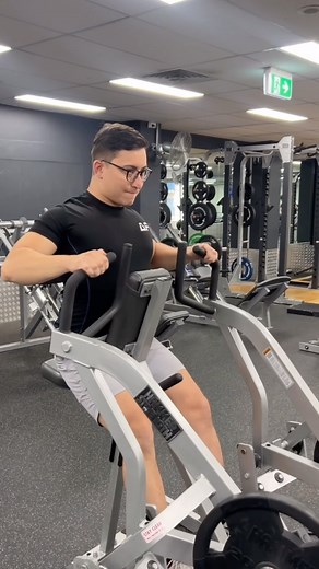 59 reactions · 3 comments | ITS FORM FRIDAY  Here’s a helpful guide from our man Sam on how to use the plate-loaded row machine to build a bigger and better back  #gym #fitness #anytimefitness #personaltraining #plateloadedrow | Anytime Fitness | Facebook