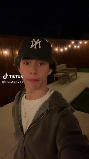 follow the gram! (christian.r.l3)