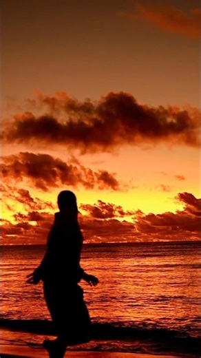 Infinity Glow – Deep House for Focus & Relax