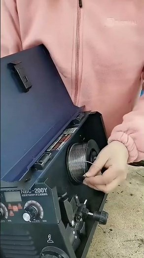 Household gasless MIG welding: Detailed process for installing and using the welding wire