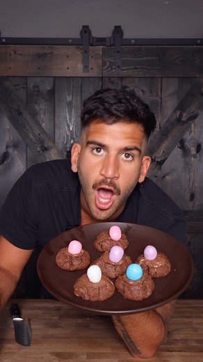 349K views · 1.8K reactions | The best cookies in 10 minutes. #cookierecipe #cookiedough #cookie #nutellacookies #easterbunny #minieggs #quickrecipe #dessert #dessertlover #easter | AryaHungry | Facebook