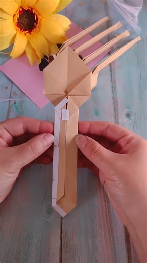 DIY Paper Claws 🌻 | Easy Craft Idea!