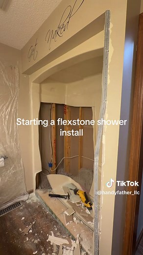 Iniciando la Instalación de Ducha Flex Stone