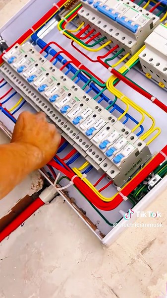 Do you like the different work content?#electriciantools #electricianlife #electrictools #electrical #wirestripper #tools #wiretwisting