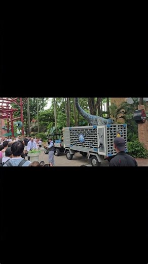Jurassic World Universal Studios Singapore 🦖 #universalstudiosingapore #jurassicworldsingapore