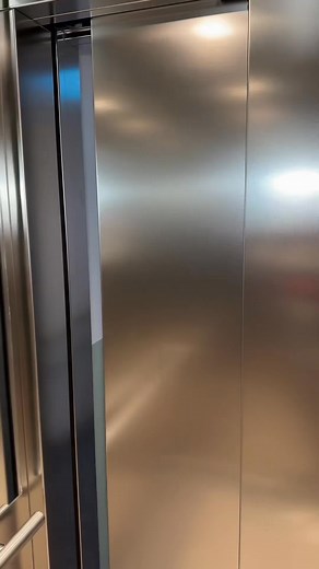 Being in the elevator witg your co-workers is always a bit weird… 😭 #office #awkward #elevator #heels | Linda Park