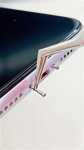 iPhone Display Screw Position Explained 🔥