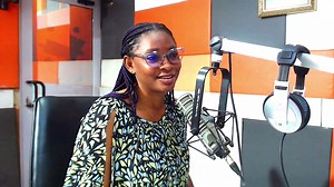 Listen to Miss @blessingdoe's movie house experience 'Mep)wky)w m'ek) fie' 😂🤣😂 #RyseNShyne | Y1025FM #yfmkumasi