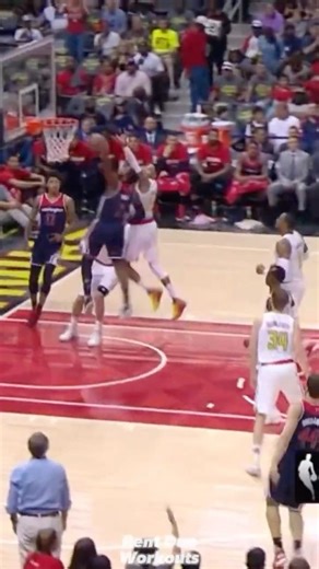 Moves to do on a fast break🏀 #basketball #viral