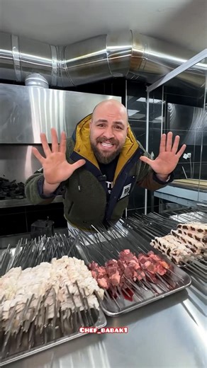 babak_amiri on Instagram‎: "۳۰ سیخ ۶۹۹😳 @chiko_kebab 🆔 .📍آدرسشون: کرج،بلوار مطهری،زیر پل روحانی،جیگر سرای چیکو . . .☎️تیلیف امور نمایندگی: ۰۹۱۲۹۳۵۳۹۰۰ . .⏰ساعت کاریشون: ۱۲ ظهر تا ۱۲ شب . فقط زود برین که تموم نشه . . خیلی مخلصیم✋"‎