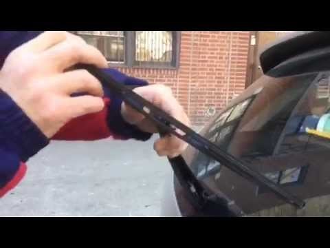 HOW TO replace MAZDA 3 rear wiper