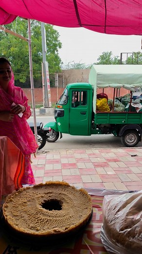 1.5M views · 22K reactions | Best Ghevar NCR Delhi -Najafgarh Bahadurgarh road rto office ke saamne jharoda KalanPhone No - ‪+91 93068 63278‬ , 9588547918 | Muskan Tinku Yadav | Facebook