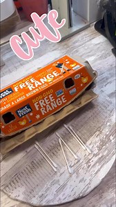 Vintage farmhouse Christmas Garland using an Egg Carton and Q-tips #Christmas #crafting #crafts | Grace and Tattered Lace