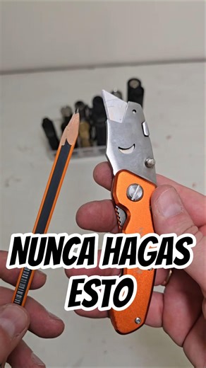 Basic safety with a utility knife or box cutter