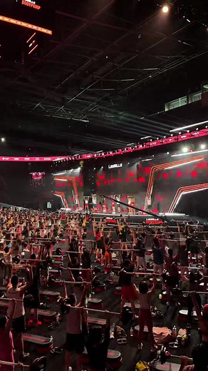 BODYPUMP: Energizing Exercise Class with Les Mills