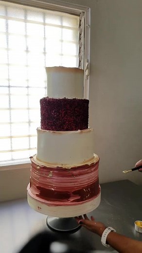 love the deep red (: #cake #tallcake #tiercake #cakedecorating #cakevideo #caketutorial