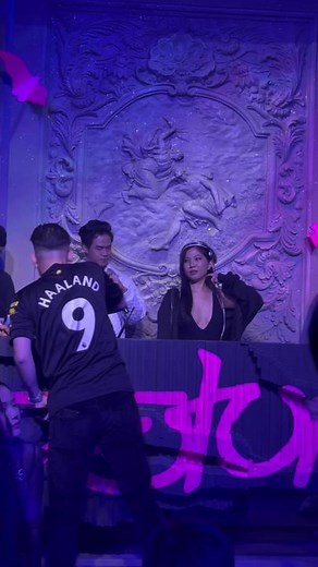 Hip Hop vs Pop: Andree's Unique Musical Style Explained