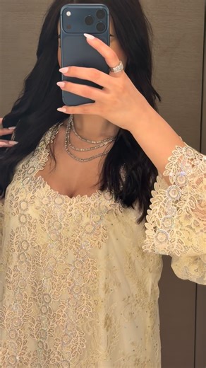 𝐌𝐀𝐑𝐈𝐀𝐌 𝐀𝐋𝐊𝐇𝐎𝐎𝐑𝐈 on Instagram‎: "‎✨ 1500 درهم Code: 046"‎