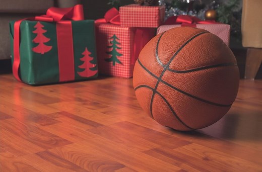 30 Best Gifts For Basketball Lovers: Gift Ideas For Players & Fans