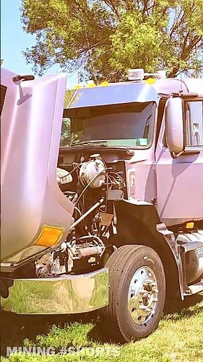 The Legendary Mack E7 Diesel Engine #mack #dieselengine