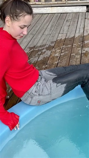 #wetlook #shortsvideo #jeans #nasslook