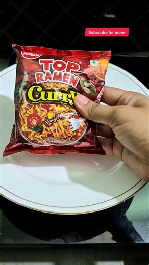 nissin top ramen curry review#spicy ramen review #instant noodles #noodles#shorts#youtubeshort#ramen