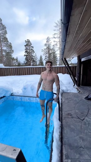 Alex Mapeli 🇧🇷 on Instagram: "-15 🥶"